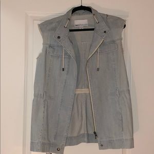 Jean vest